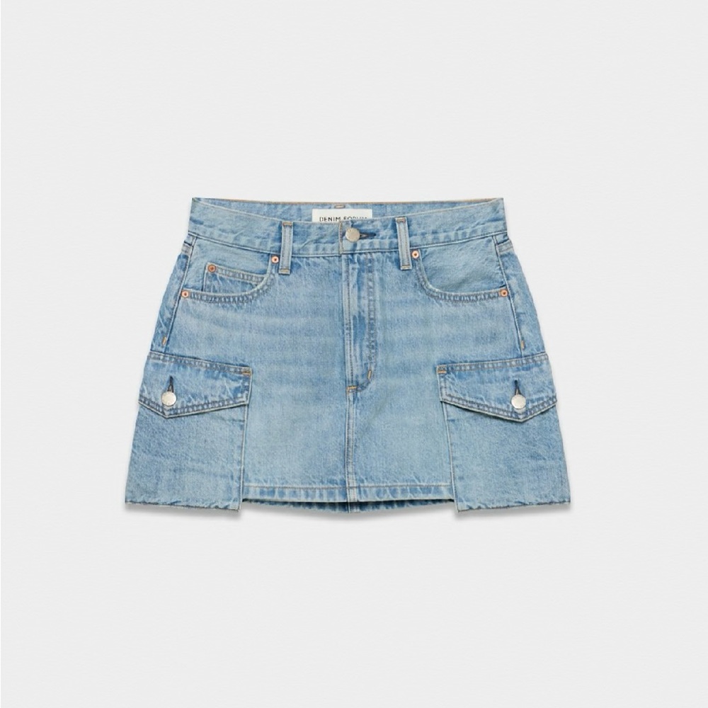 ARITZIA THE '9OS MID-RISE CARGO MINI SKIRT Denim Forum